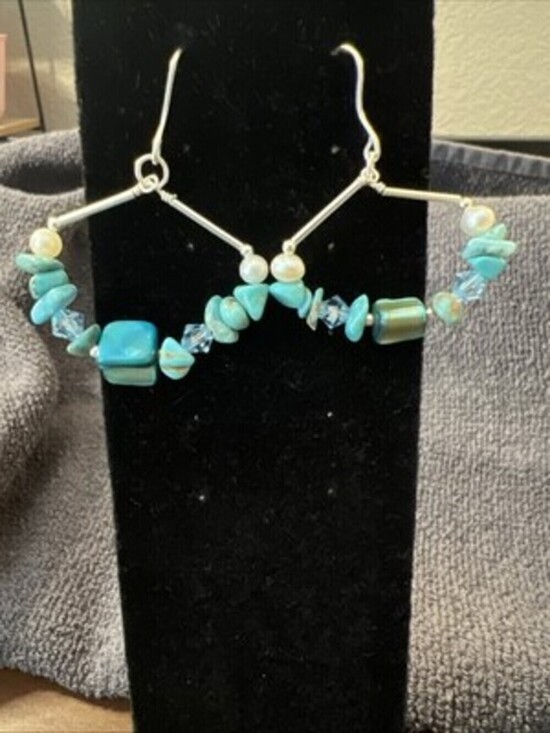 Unbranded Jewelry - handmade beaded geometric hoop earrings